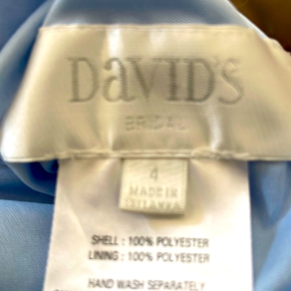 David’s free flow dress - Picture 3 of 3